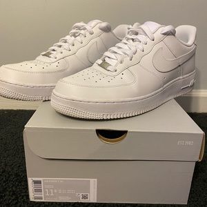 Nike Air Force 1 White Size 11.5